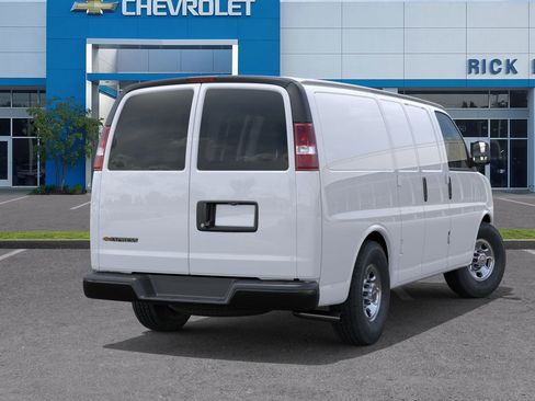 New 2026 Chevrolet Express 2500 w/ Driver Convenience Package RWD image 6