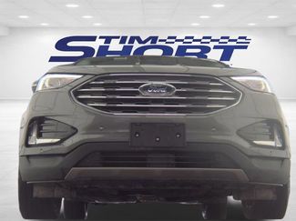 Used 2024 Ford Edge Titanium video 3