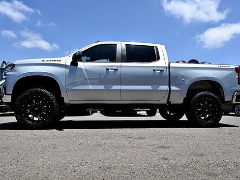 Used 2019 Chevrolet Silverado 1500 LT w/ All-Star Edition AWD/4WD image 3