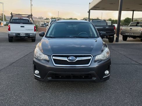 Used 2017 Subaru Crosstrek 2.0i AWD/4WD image 8