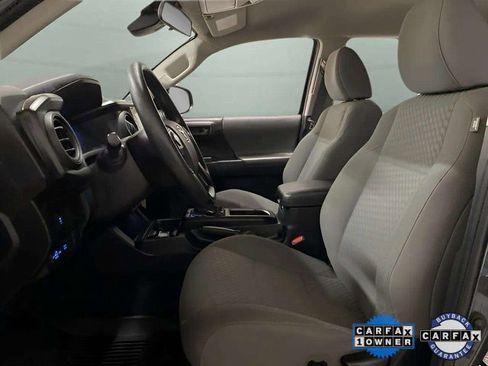 Used 2022 Toyota Tacoma SR image 16