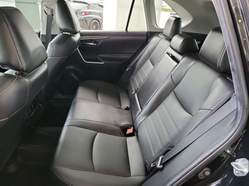 Certified 2022 Toyota RAV4 XLE Premium image 27