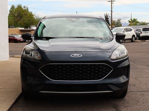 Used 2022 Ford Escape SE w/ Cold Weather Package FWD image 16
