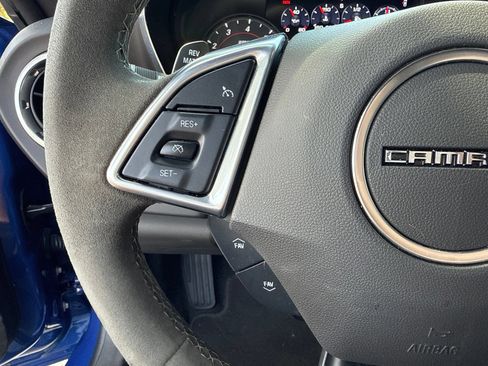 Used 2021 Chevrolet Camaro SS RWD image 13