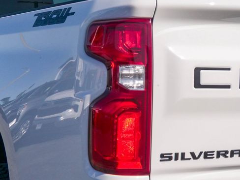 New 2026 Chevrolet Silverado 1500 LT Trail Boss w/ Convenience Package II image 10