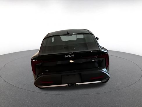 Used 2025 Kia K4 FWD image 16