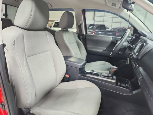 Used 2019 Toyota Tacoma SR w/ SR Convenience Package AWD/4WD image 35