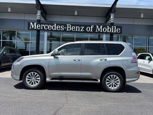 Used 2022 Lexus GX 460 Premium w/ Premium Package AWD/4WD image 1