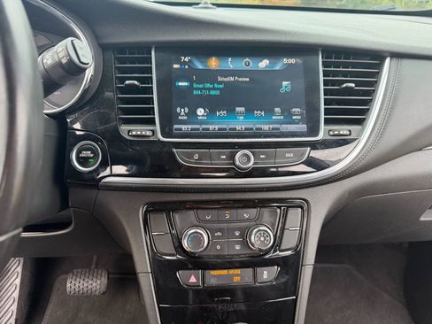 Used 2020 Buick Encore Preferred image 19