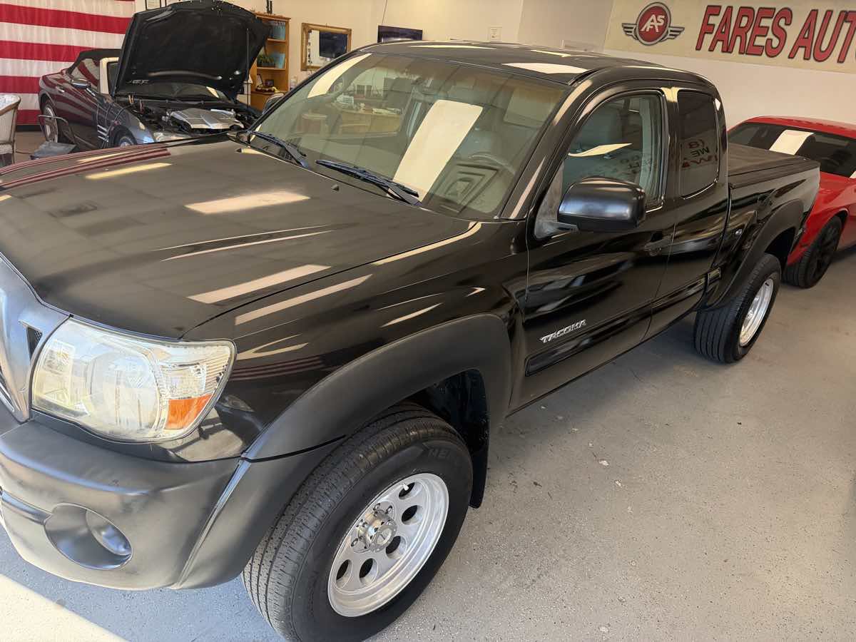 Used 2005 Toyota Tacoma 4x4 Access Cab image 4
