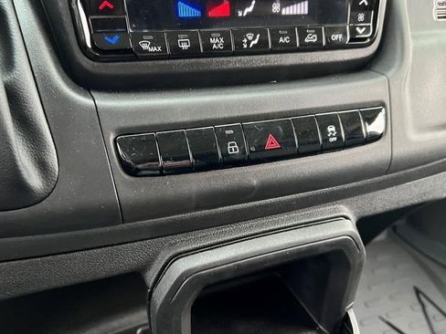 New 2025 RAM ProMaster 2500 w/ Convenience Group image 26