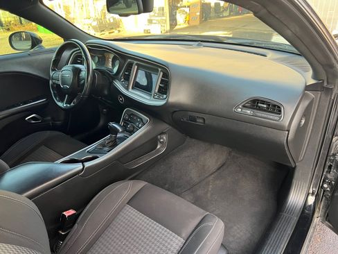 Used 2019 Dodge Challenger SXT w/ Blacktop Package image 16