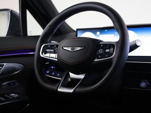 Used 2026 Genesis GV70 3.5T Sport Prestige image 37