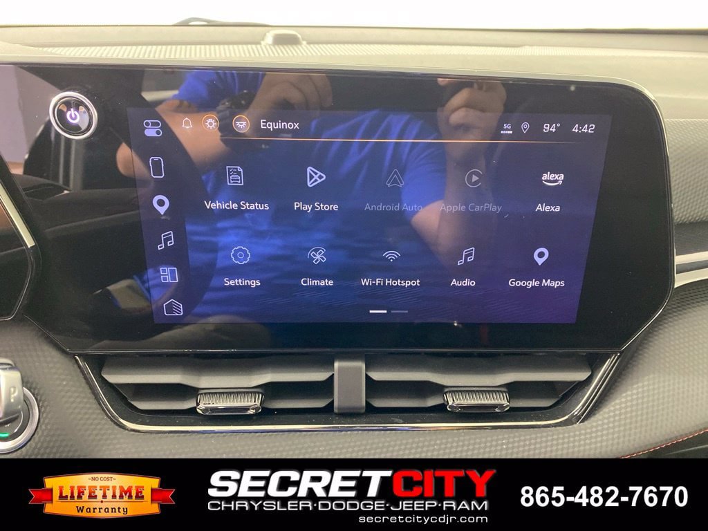 Used 2025 Chevrolet Equinox RS w/ Convenience Package III FWD image 19