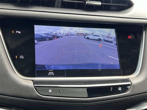 Certified 2022 Cadillac XT5 Premium Luxury image 21