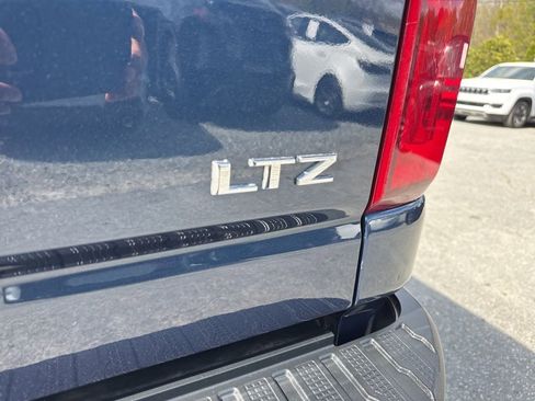 Used 2021 Chevrolet Silverado 2500 LTZ w/ LTZ Plus Package image 34