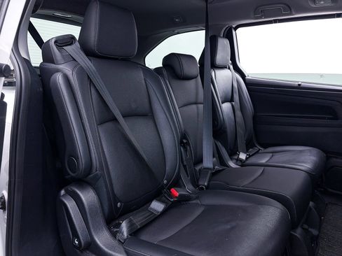 Used 2023 Honda Odyssey Touring image 40