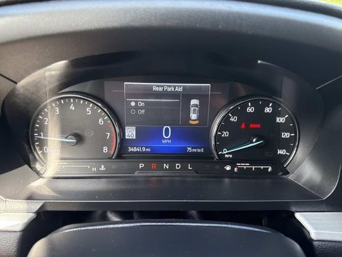 Used 2022 Ford Explorer XLT w/ Equipment Group 202A AWD/4WD image 34