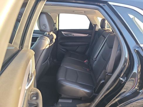 Used 2017 Cadillac XT5 Luxury w/ Driver Awareness Package image 19