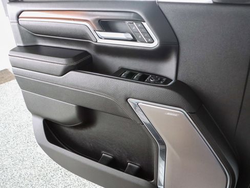 Used 2024 GMC Sierra 2500 Denali w/ Denali Reserve Package image 26