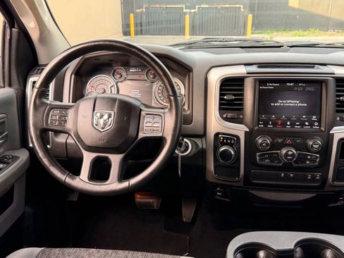 Used 2019 RAM 1500 Lone Star RWD image 34