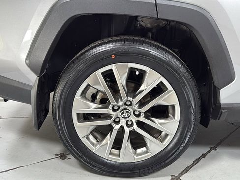 Certified 2021 Toyota RAV4 Limited image 22