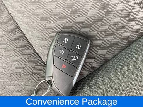 Used 2023 Chevrolet Silverado 1500 LT image 4