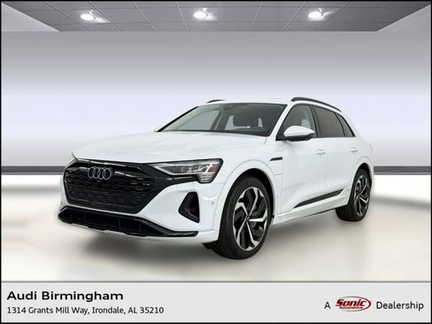 Used 2024 Audi Q8 e-tron Premium Plus w/ Premium Plus Package AWD/4WD image 1