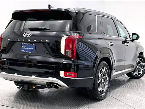 Certified 2022 Hyundai Palisade Calligraphy image 2