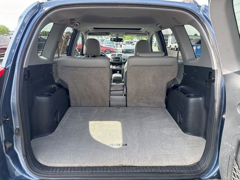 Used 2010 Toyota RAV4 Limited AWD/4WD image 31