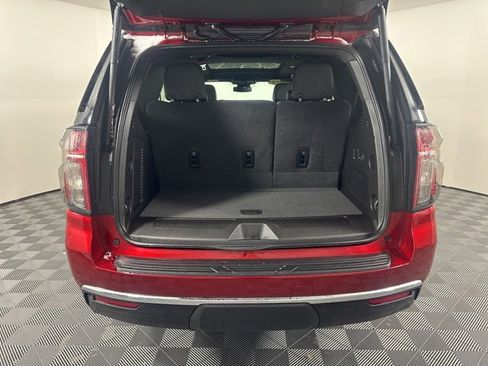 Used 2024 Chevrolet Tahoe LT w/ LT Signature Plus Package image 9