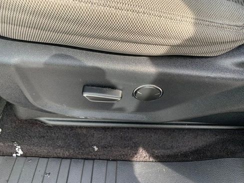 Used 2016 Ford F150 XLT w/ Equipment Group 301A Mid image 23