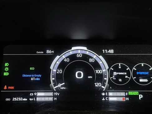 Used 2023 Toyota Sequoia TRD Pro AWD/4WD image 22