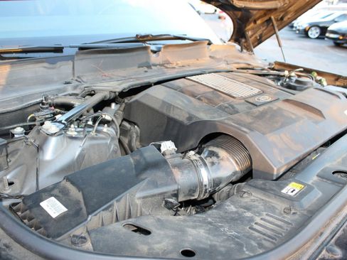 Used 2021 Land Rover Range Rover P525 Westminster Edition LWB image 49