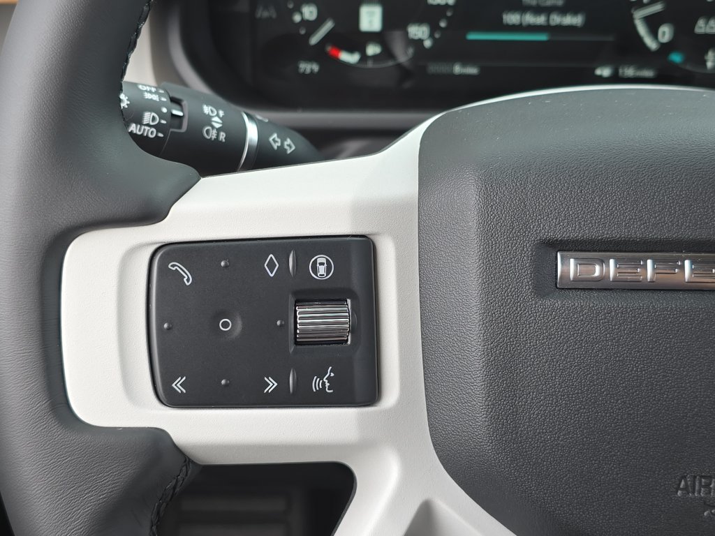 New 2026 Land Rover Defender 110 S AWD/4WD image 18