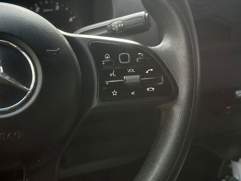 Used 2019 Mercedes-Benz Sprinter 2500 w/ Acoustic Package image 11