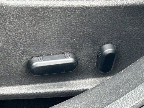 Used 2010 Ford Fusion Base image 23