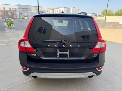 Used 2013 Volvo XC70 T6 AWD/4WD image 4