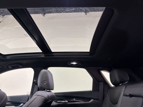 Used 2022 Cadillac XT5 Premium Luxury image 40