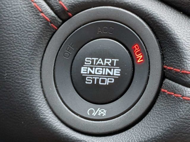 Used 2025 Dodge Durango GT RWD image 31