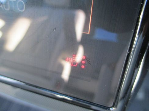 Used 2026 Cadillac Vistiq Sport w/ LPO, Floor Liner Package image 22