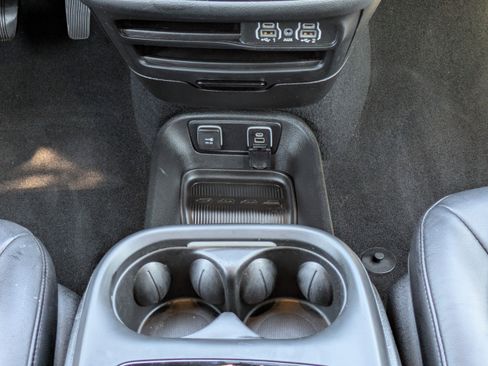 Used 2021 Chrysler Pacifica Touring-L w/ S Appearance Package image 24