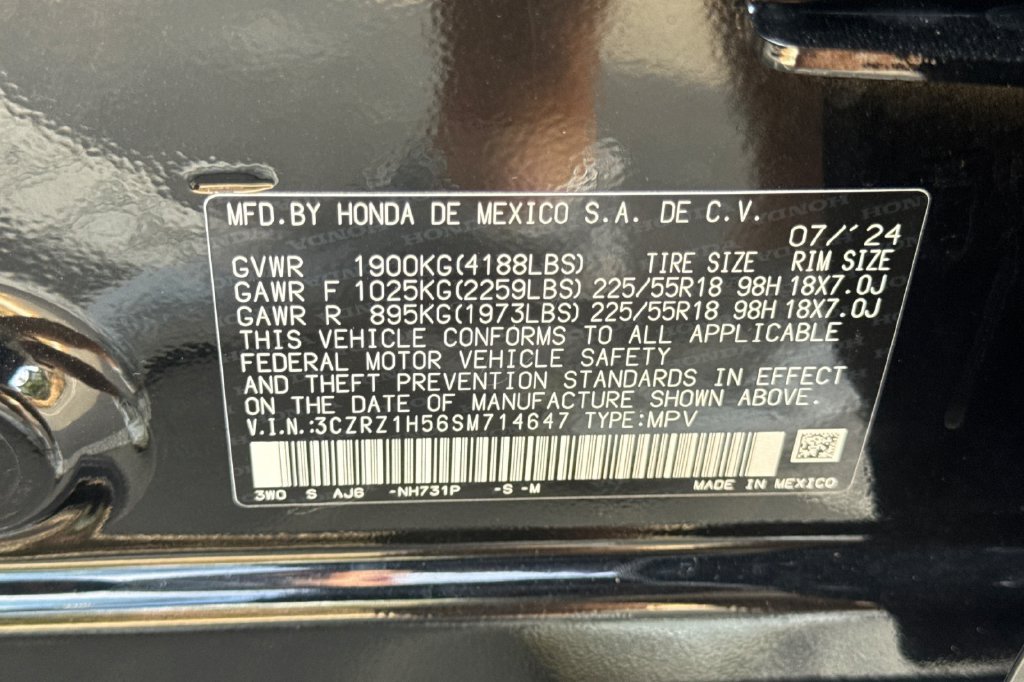 Certified 2025 Honda HR-V Sport image 28