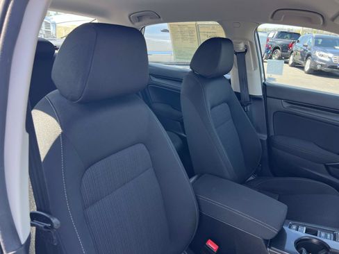 Certified 2026 Honda Civic LX image 27