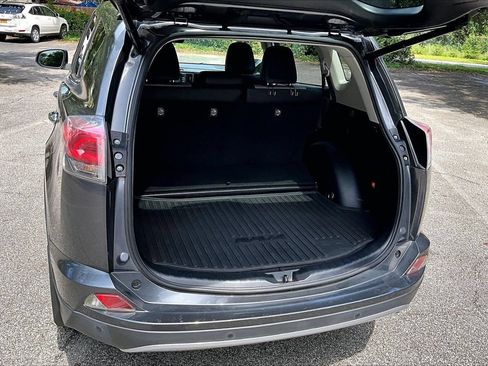 Used 2018 Toyota RAV4 Limited w/ Advanced Technology Package AWD/4WD image 37