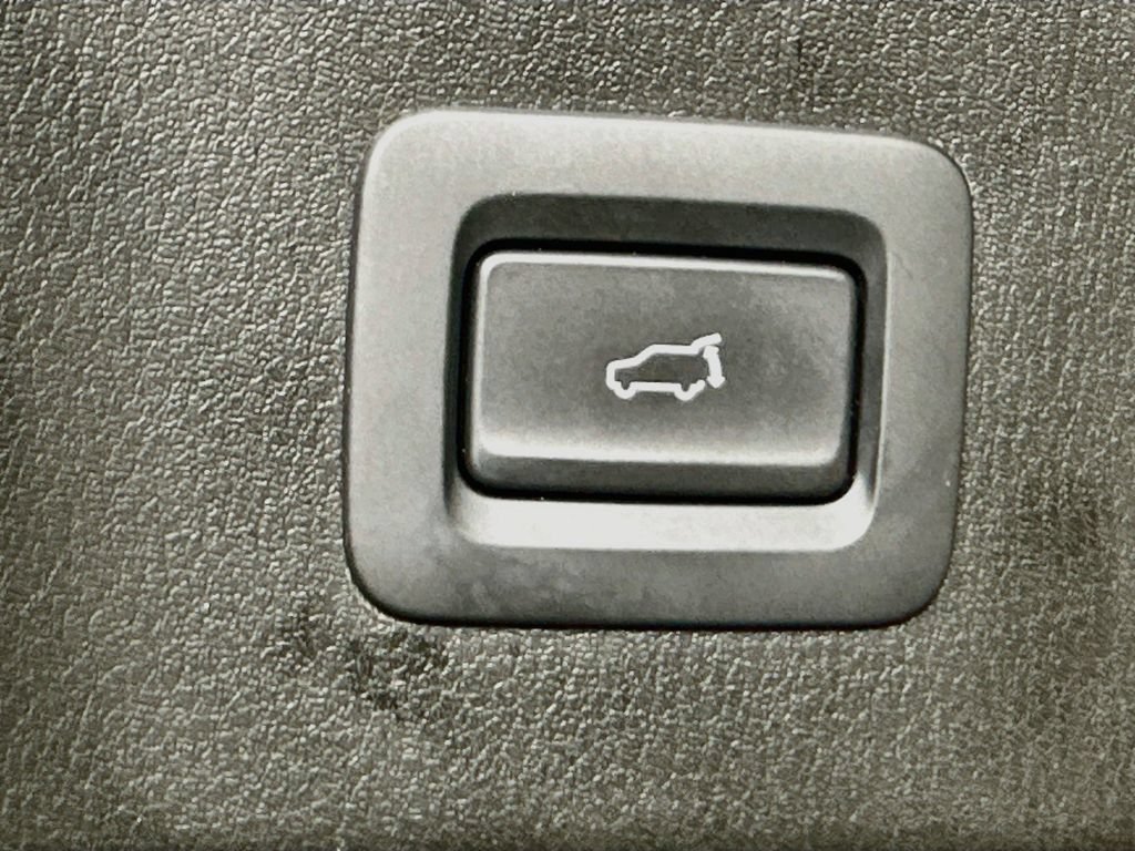 Used 2024 MAZDA CX-5 AWD 2.5 S w/ Preferred Package image 12
