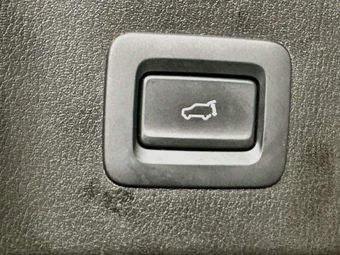 Used 2024 MAZDA CX-5 AWD 2.5 S w/ Preferred Package image 12