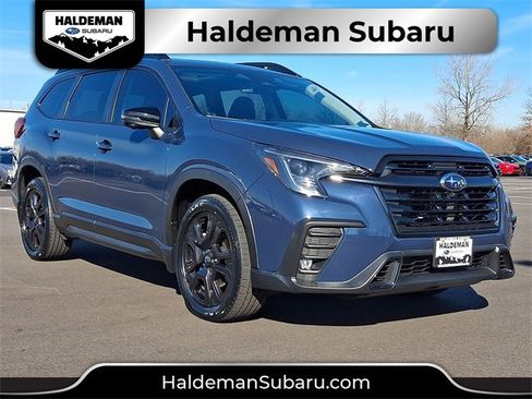 Used 2023 Subaru Ascent Onyx Edition Limited image 1