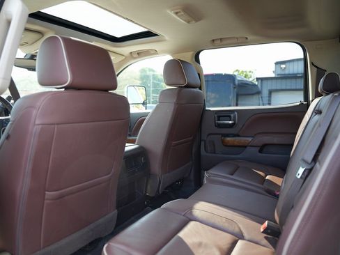 Used 2017 Chevrolet Silverado 3500 High Country w/ Duramax Plus Package image 33