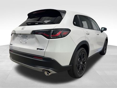 New 2026 Honda HR-V Sport image 5
